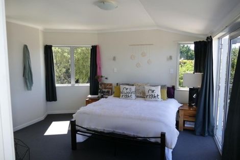 Photo of property in 12 Beachman Grove, Hilltop, Taupo, 3330