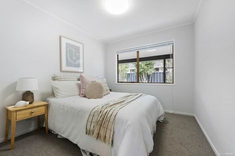 Photo of property in 9 Ti Nana Crescent, Henderson, Auckland, 0610