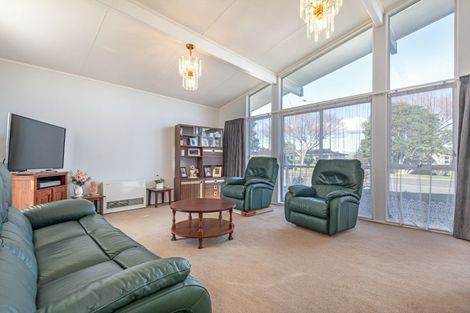 Photo of property in 4 John F Kennedy Drive, Milson, Palmerston North, 4414