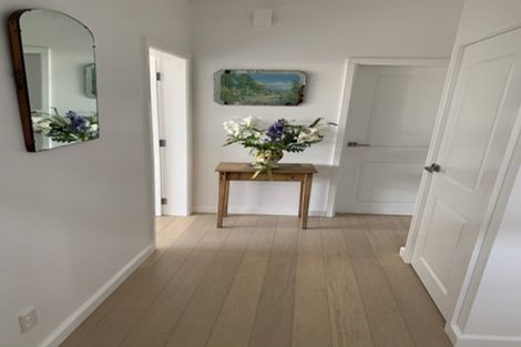 Photo of property in 79a Grant Road, Thorndon, Wellington, 6011