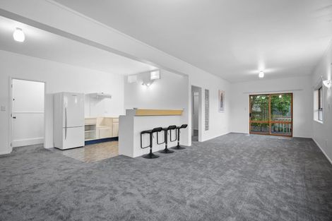 Photo of property in 34a Rawene Road, Birkenhead, Auckland, 0626