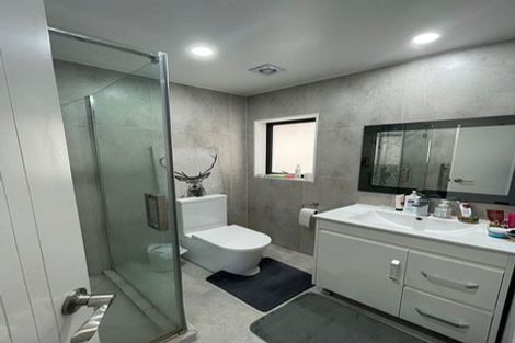 Photo of property in 5 Goyal Lane, Pakuranga, Auckland, 2010