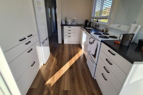 Photo of property in 17 Pah Road, Onerahi, Whangarei, 0110