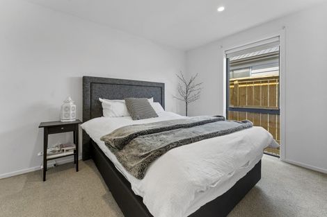 Photo of property in 38 Muster Road, Jacks Point, 9371