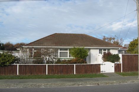 Photo of property in 55 Collingwood Street, New Brighton, Christchurch, 8061