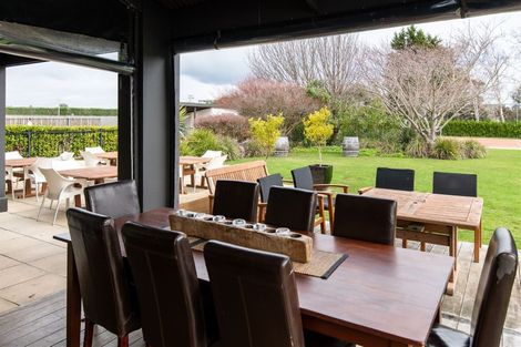 Photo of property in 52 New York Street, Martinborough, 5711