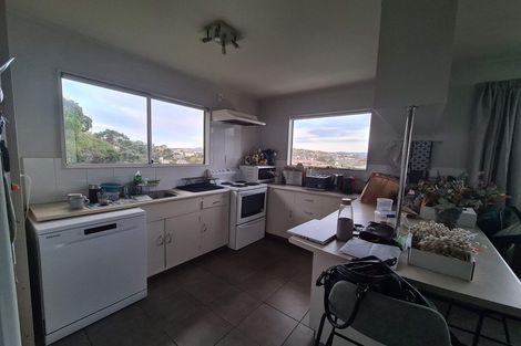 Photo of property in 2/152 Broderick Road, Johnsonville, Wellington, 6037