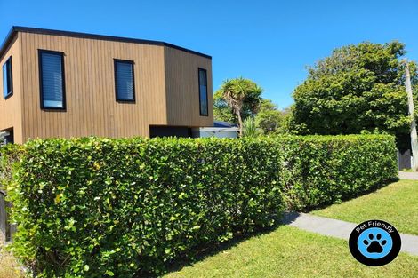 Photo of property in 7 Renata Crescent, Te Atatu Peninsula, Auckland, 0610