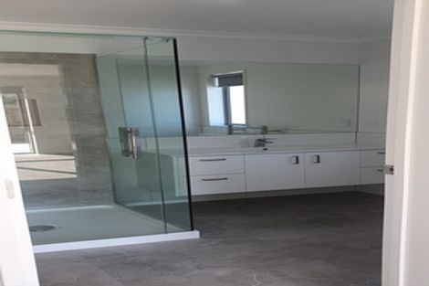 Photo of property in 58 Helenvale Crescent, Pokeno, 2402