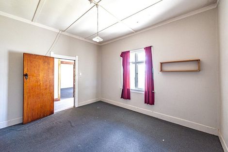 Photo of property in 4 Pharazyn Street, Gonville, Whanganui, 4500