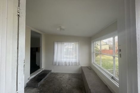 Photo of property in 2 Howard Street, Gore, 9710