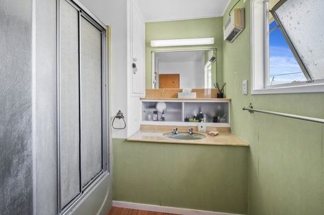 Photo of property in 17 Mckenzie Road, Owhata, Rotorua, 3010