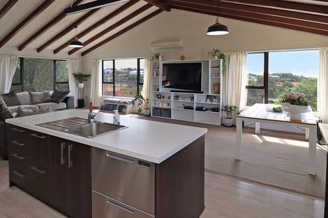 Photo of property in 15a Oakleigh Crescent, Oamaru North, Oamaru, 9400