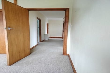 Photo of property in 57 Bedford Street, Northland, Wellington, 6012