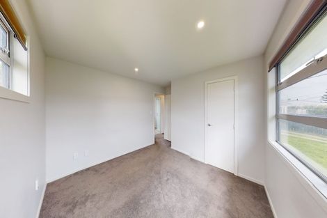 Photo of property in 5 Hood Street, Castlecliff, Whanganui, 4501
