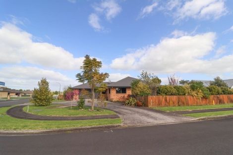 Photo of property in 2 Merrimana Drive, Thames, 3500