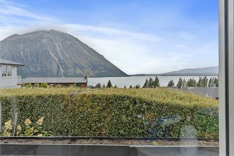 Photo of property in 98 Ohau Drive, Lake Ohau, Twizel, 9412