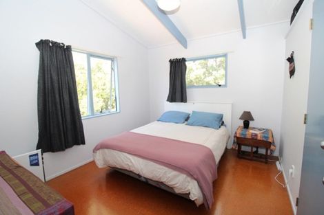 Photo of property in 111 Manuka Place, Matarangi, Whitianga, 3592