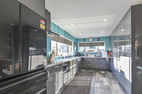 Photo of property in 204 Flaxmere Avenue, Flaxmere, Hastings, 4120