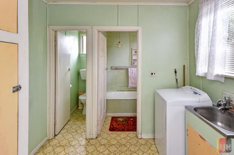 Photo of property in 130 Old Wairoa Road, Papakura, 2110