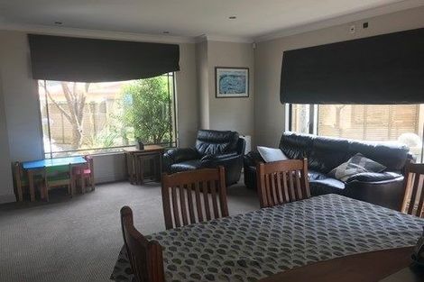 Photo of property in 40 Downing Street, Crofton Downs, Wellington, 6035