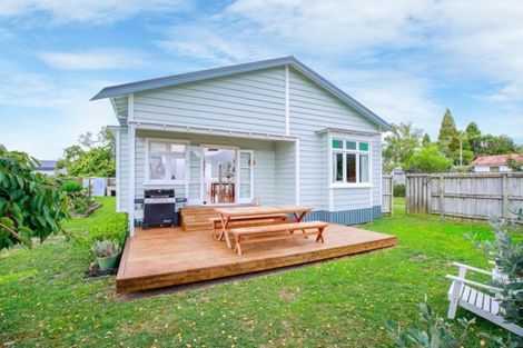 Photo of property in 3 Kiwi Avenue, Forest Lake, Hamilton, 3200