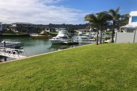 Photo of property in 32 Arawa Lane, Whitianga, 3510