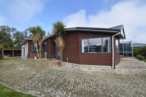 Photo of property in 205 Dunns Road, Otatara, Invercargill, 9879