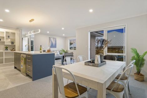 Photo of property in 43 Pakanga Grove, Pyes Pa, Tauranga, 3112