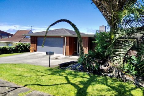 Photo of property in 101 Glenmore Road, Sunnyhills, Auckland, 2010