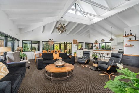 Photo of property in 32 Julian Road, Onemana, Whangamata, 3691