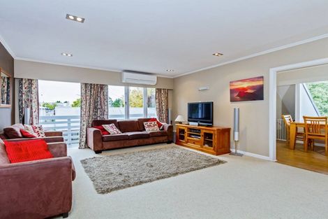 Photo of property in 13 Tahi Terrace, Glen Eden, Auckland, 0602