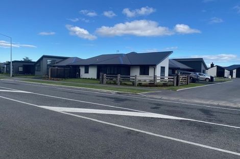 Photo of property in 918 Cashmere Road, Halswell, Christchurch, 8025