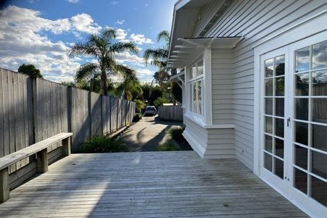Photo of property in 49a Brandon Road, Glen Eden, Auckland, 0602