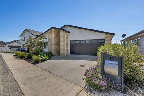 Photo of property in 16 Kiwa Crescent, Gulf Harbour, Whangaparaoa, 0930