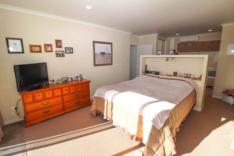 Photo of property in 10 Lockhart Place, Ngarimu Bay, Thames, 3575