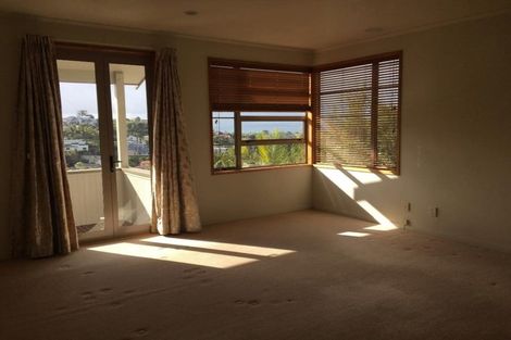Photo of property in 8 Rosella Place, Murrays Bay, Auckland, 0630