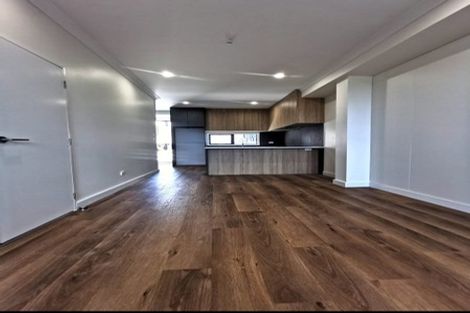 Photo of property in 41 Parkwood Avenue, Westgate, Auckland, 0614