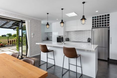 Photo of property in 24 Drabble Crescent, Papamoa Beach, Papamoa, 3118