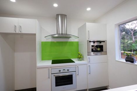 Photo of property in 2/99 Balmain Road, Birkenhead, Auckland, 0626