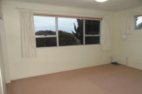 Photo of property in 9 Laurina Road, Sunnynook, Auckland, 0620