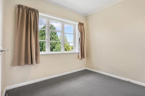 Photo of property in 16 Westmere Crescent, Westmere, Auckland, 1022