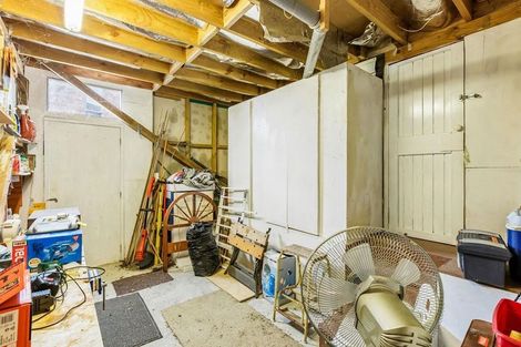 Photo of property in 37 Cochrane Avenue, Arkles Bay, Whangaparaoa, 0932