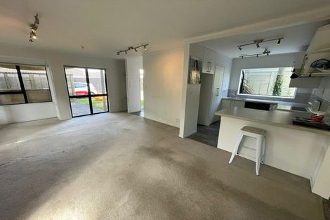 Photo of property in 3/16 Wairakei Street, Greenlane, Auckland, 1051
