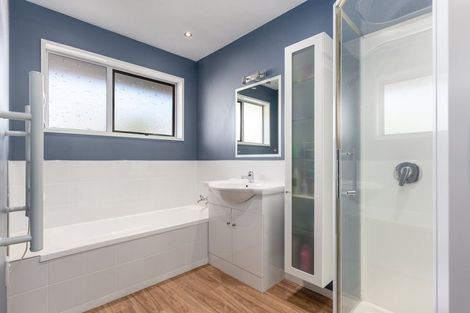 Photo of property in 61 Karnak Crescent, Russley, Christchurch, 8042