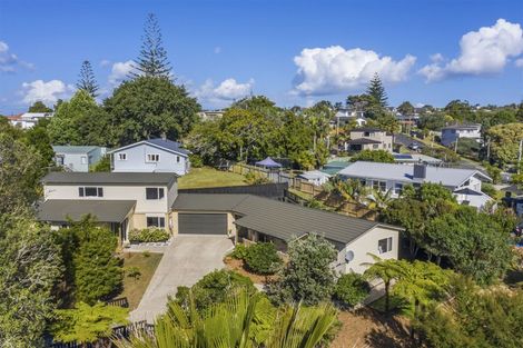 Photo of property in 67a Beach Haven Road, Beach Haven, Auckland, 0626