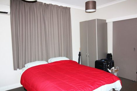 Photo of property in 2 Elder Street, North Dunedin, Dunedin, 9016