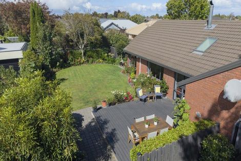 Photo of property in 17 Windsor Court, Rangiora, 7400