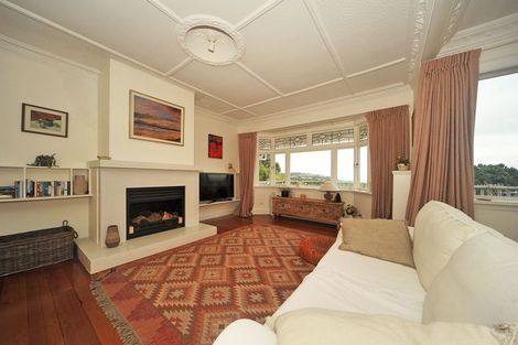 Photo of property in 25 Seatoun Heights Road, Miramar, Wellington, 6022