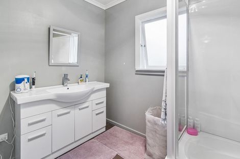 Photo of property in 18 Russell Street, Pleasant Point, 7903